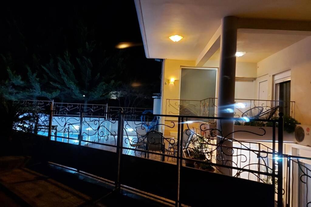 Violet Studio Με Πισίνα Volos Exteriör bild